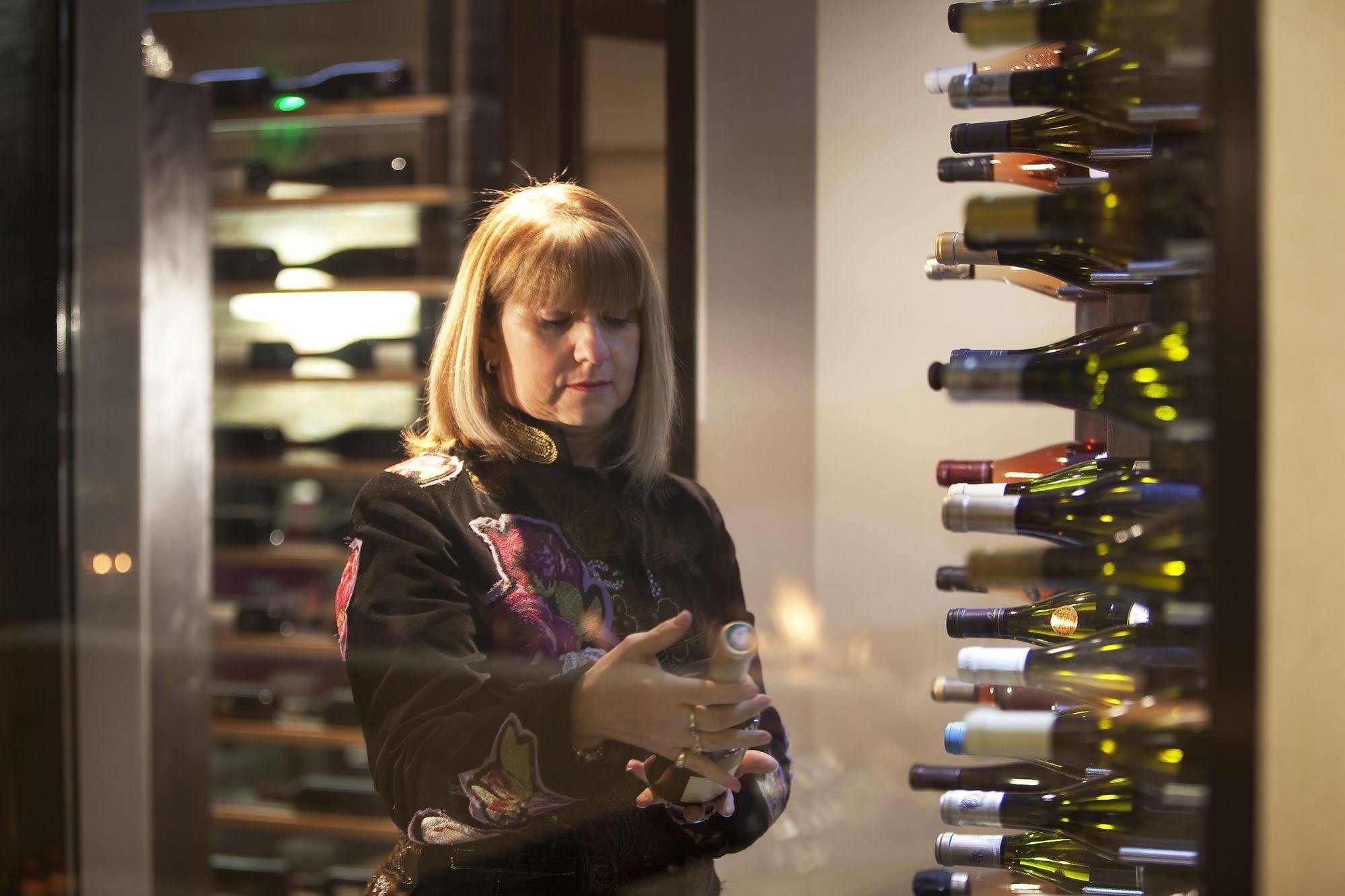 Saint-Ouen-les-Vignes L'Aubiniere Hotel Restaurant & Spa מראה חיצוני תמונה